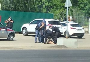 В Пензе утром бегал измазанный фекалиями голый мужчина