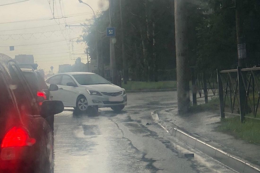 Авария осложнила движение по пензенскому проспекту Победы