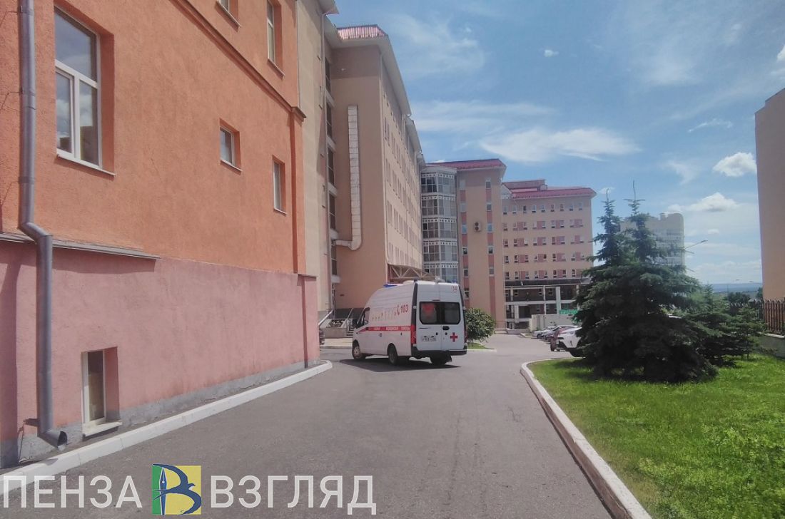 Коронавирус у грудничков, увольнение Бурлакова и продление ареста обвиняемому в убийстве: новости за 23 июля
