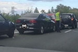 Массовая авария спровоцировала пробку на трассе под Пензой