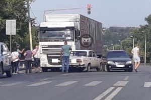 Из-за ДТП на федеральной трассе в Пензе образовалась пробка