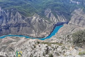 Побывать в каньоне, пустыне, на свадьбе. Чего ожидать от Дагестана?