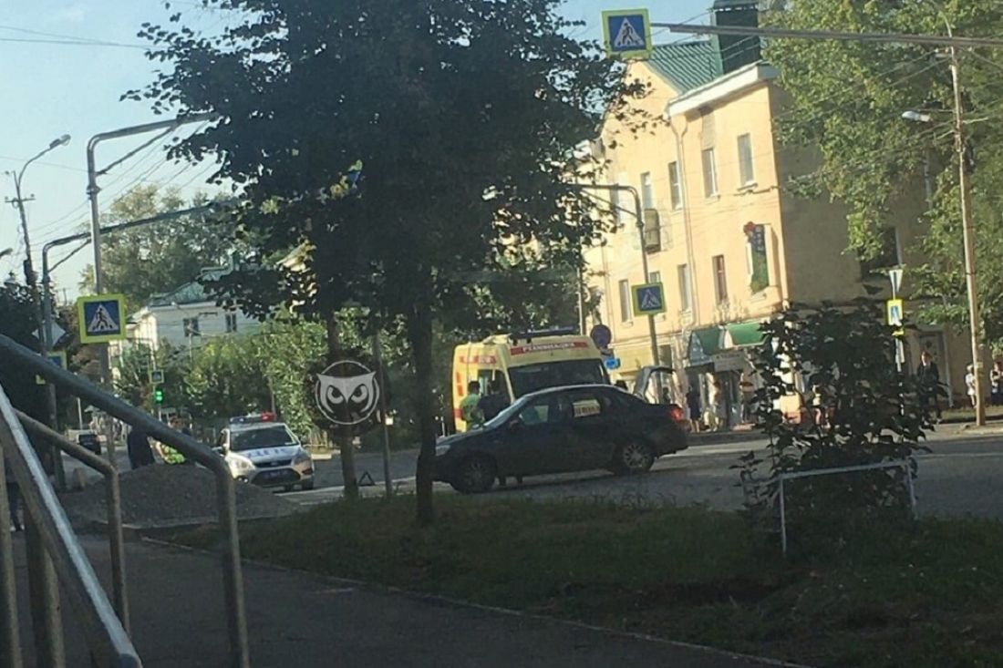 К месту ДТП в Заводском районе Пензы прибыла реанимация