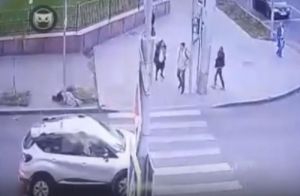 Появилось новое видео, на котором в центре Пензы сбивают пешехода