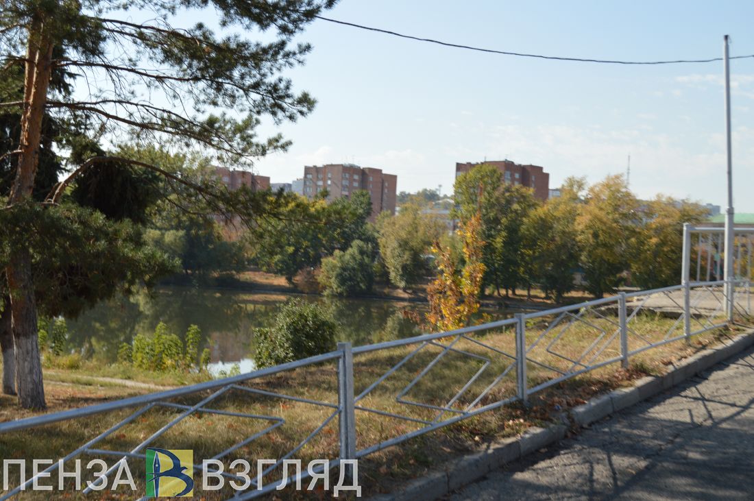 Теплая погода, покраска подвесного моста и подорожание бензина - новости Пензы за 24 сентября
