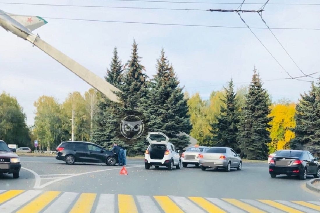 В пензенском микрорайоне Арбеково произошла массовая авария