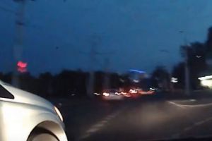 На видео попал нелепый дорожный инцидент на проспекте Победы в Пензе