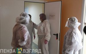 Вакцина от коронавируса, график финансирования выплат пенсий и загоревшееся авто: новости за 3 октября