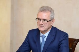 Губернатор Пензенской области поздравил учителей с праздником
