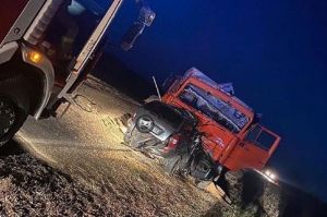 «В «Калине» труп». В Пензенской области легковушка «впечаталась» в КамАЗ