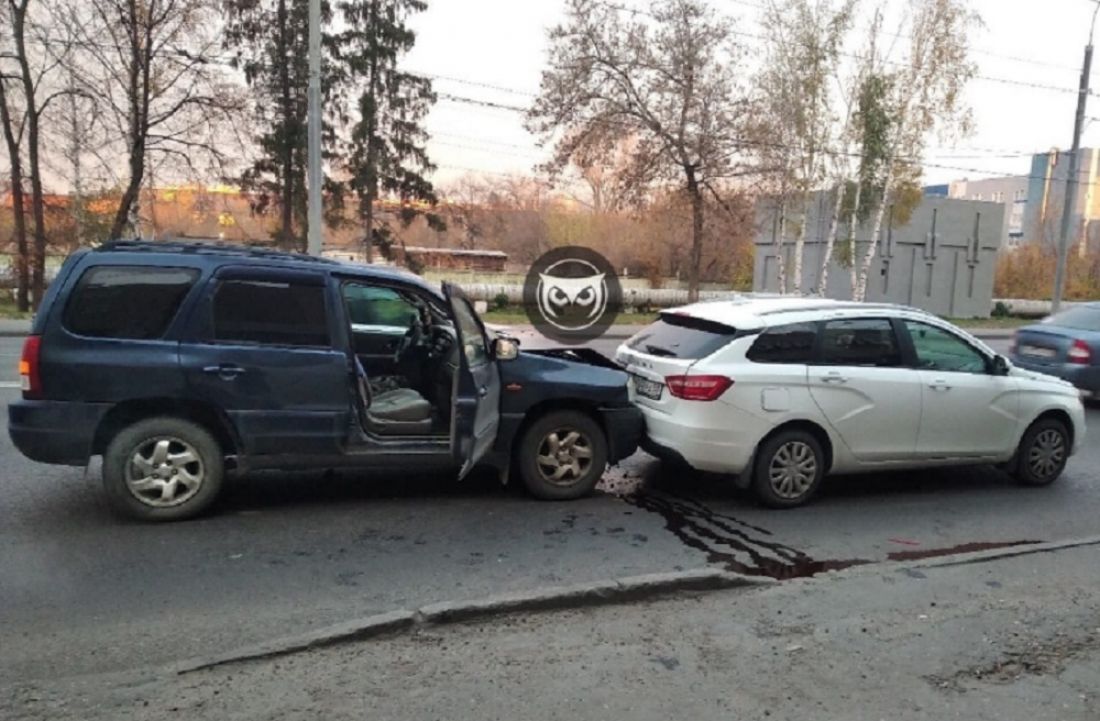 В Пензе разыскивают очевидцев аварии с тремя авто