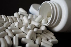 Ученый заявил о неэффективности антибиотиков при лечении коронавируса