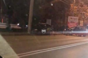 На Севере в Пензе легковушка влетела в столб
