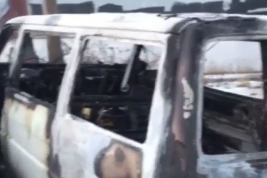 В Пензе сгорел один и пострадал от огня другой автомобиль