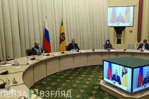 Иван Белозерцев подвел социально-экономические итоги года