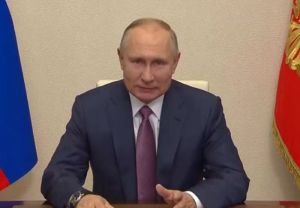 В новогоднем обращении президент назвал Россию одной большой семьей