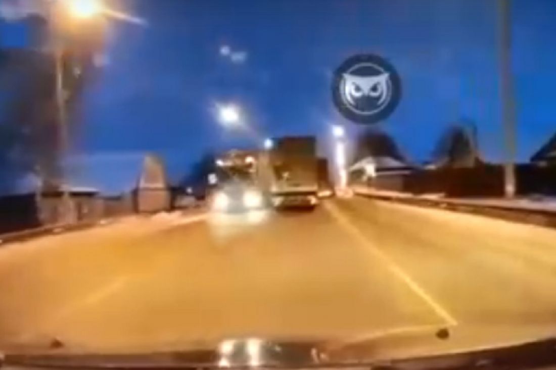 На видео попал момент смертельного ДТП в Кузнецком районе