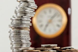 Субсидии на квартплату и услуги ЖКУ продлят автоматически
