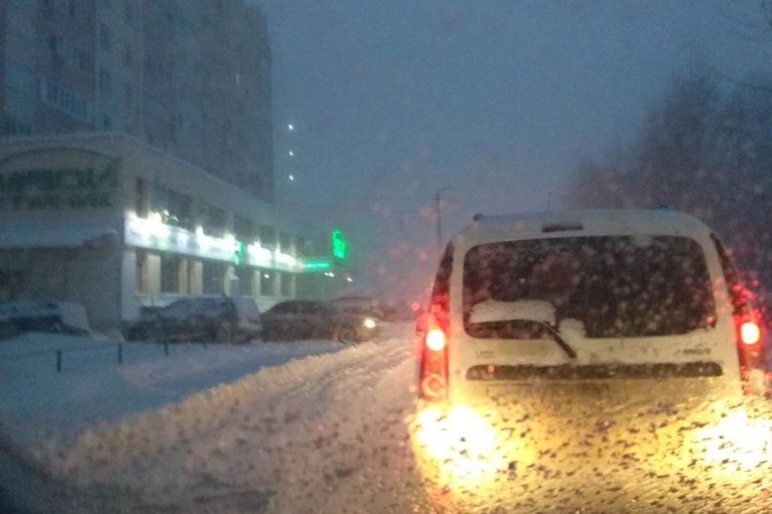 В Пензе начался обещанный снежный «апокалипсис». Фото
