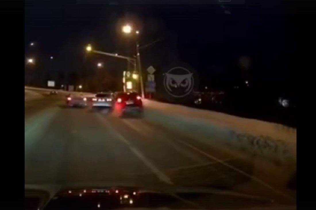 Момент ДТП на ул. 40 лет Октября в Пензе попал на видео
