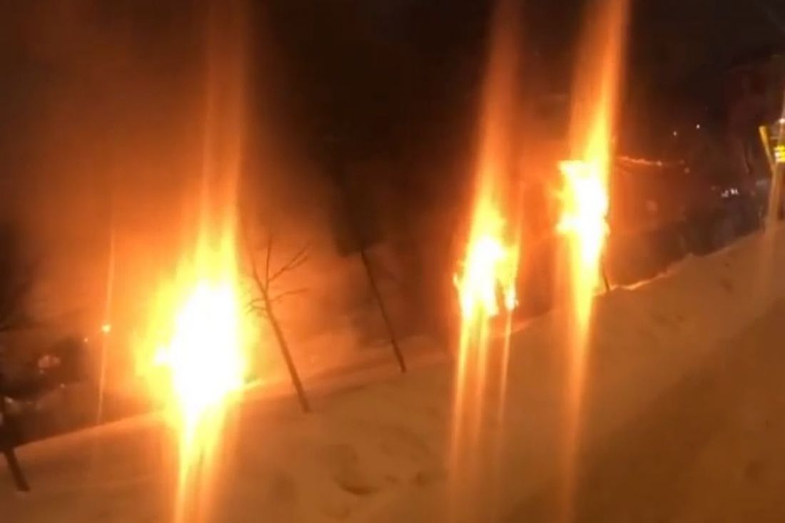 Появилось видео с горящим домом на улице Ставского в Пензе