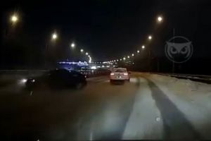 На видео попал момент внезапной аварии на пензенском путепроводе