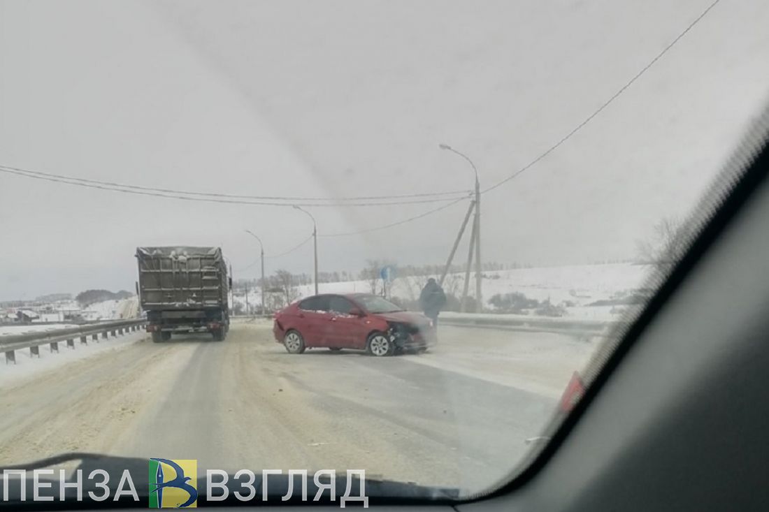 В Пензенской области в массовое ДТП попал междугородний автобус