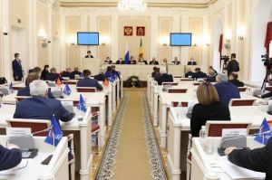 На сессии пензенского Законодательного собрания представили нового депутата