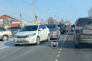 Под Пензой три столкнувшиеся машины затруднили движение транспорта