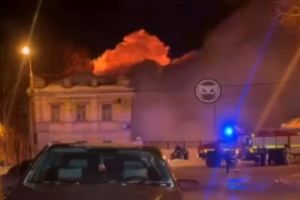 В Пензе произошел пожар на территории военного госпиталя. Видео