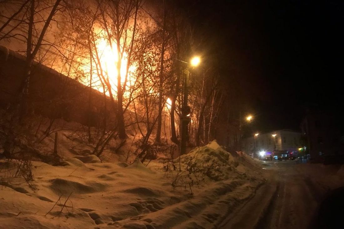 В социальных сетях публикуют видео пожара на улице Кирова в Пензе