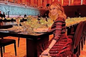 «Постоянная показуха». Поклонники обвинили Рудковскую, что она хвастается дорогими нарядами