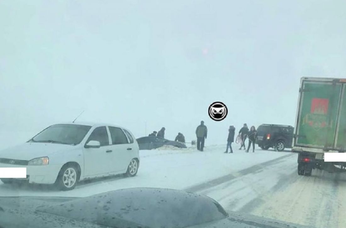 На трассе в Пензенской области легковой автомобиль вылетел в кювет