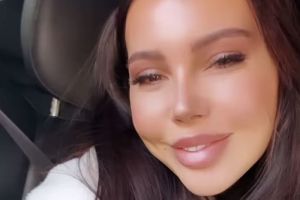 «Еду на консультацию». Оксана Самойлова решилась на повторную пластику груди