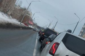 На улице Антонова в Пензе в ДТП попали три машины