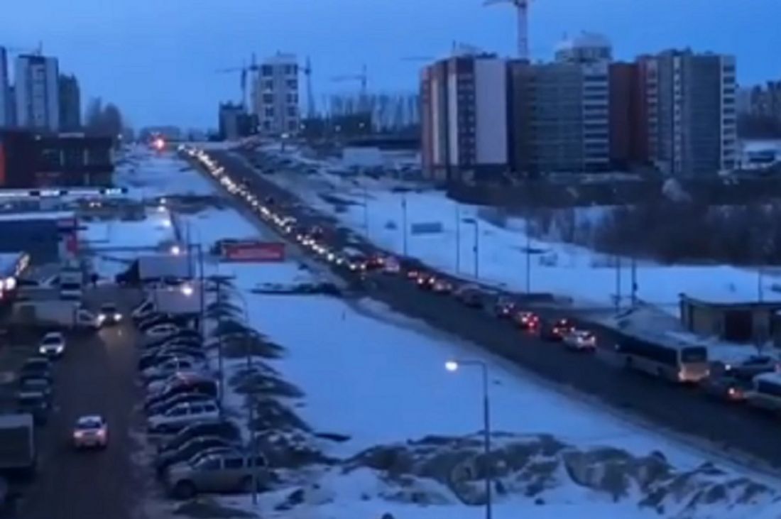 Пензенцы сообщают об огромной пробке в микрорайоне Арбеково