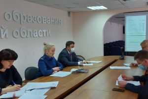 В пензенском Минобре обсудили нарушения в организации питания школьников