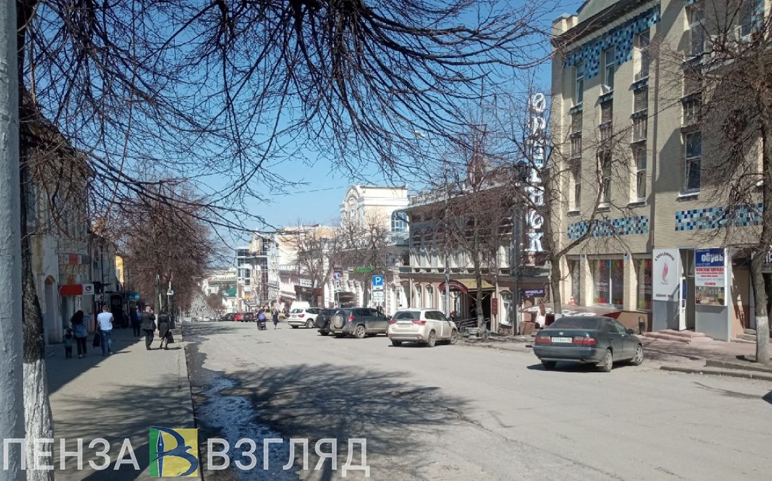 Пензенцы задались вопросом о том, кто припарковался на закрытой Московской