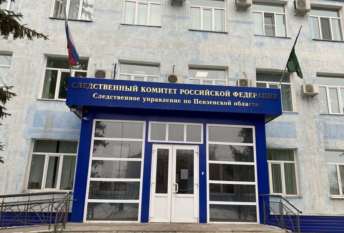 Задержание по делу о ЧП в бассейне, 5 смертей от ковида и пожар на Аустрина: новости за 25 апреля