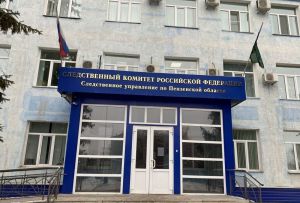 Задержание по делу о ЧП в бассейне, 5 смертей от ковида и пожар на Аустрина: новости за 25 апреля