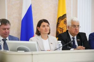 Юлия Лазуткина стала сенатором СовФеда от Пензенской области