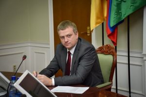 Стал известен годовой доход мэра Пензы Лузгина
