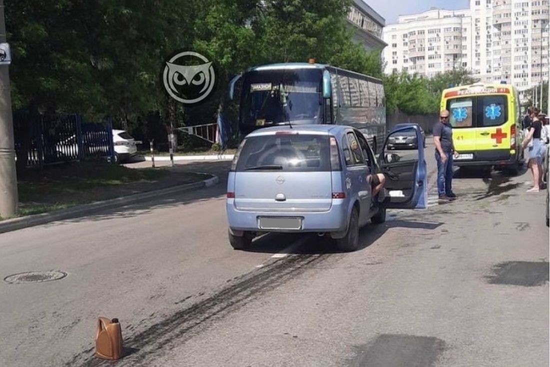 «Сбили девочку». К месту ДТП в центре Пензы прибыл реанимобиль