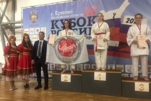 Пензячка завоевала «золото» Кубка России по всестилевому каратэ