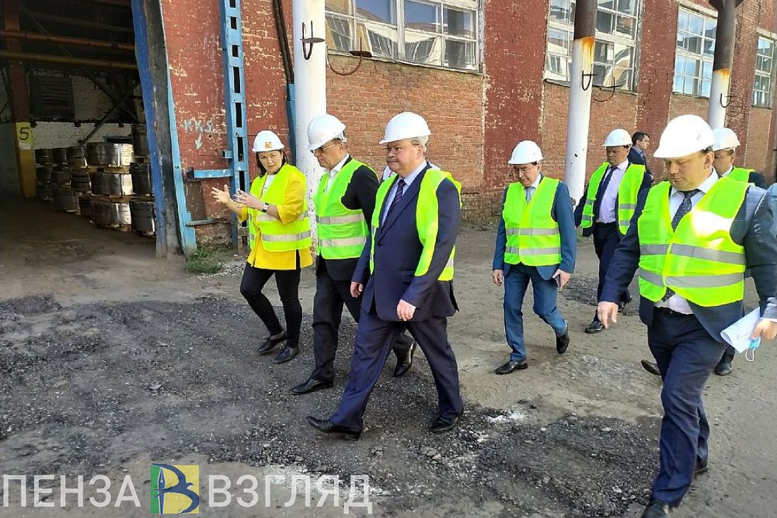 Мельниченко и гендиректор «КАМАЗа» Когогин посетили Сердобский машиностроительный завод