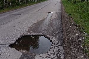 Водитель показал опасное место на пензенской дороге. Фото