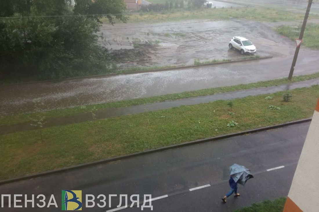 В Пензе прошел сильнейший дождь с градом