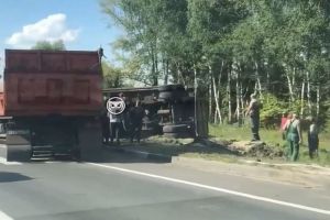 Опубликовано видео с места аварии с грузовиком на пензенском участке трассы «Урал»