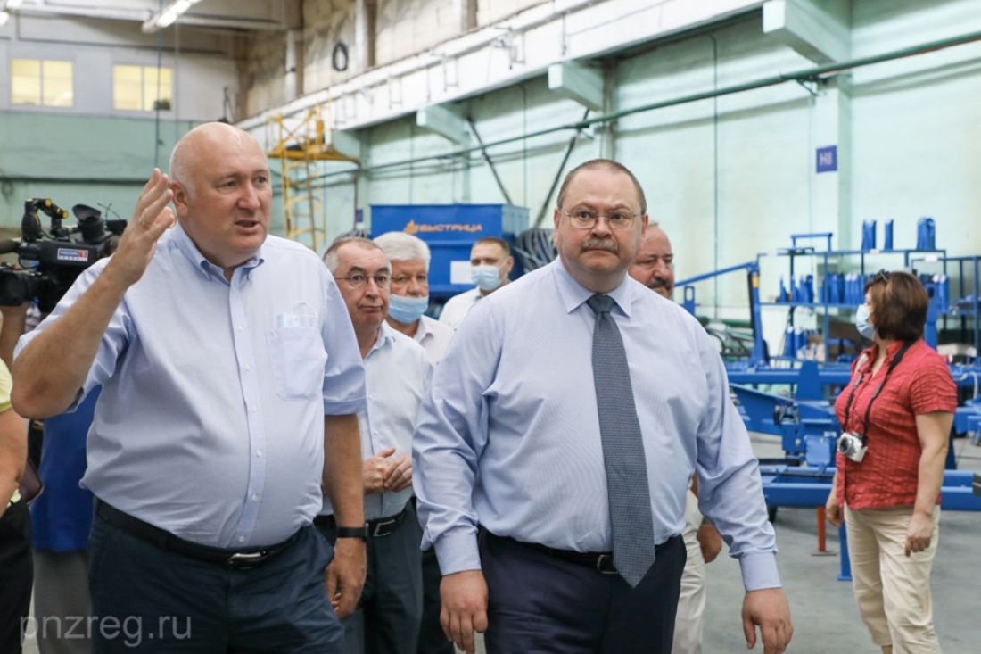 Олег Мельниченко посетил пензенский «Радиозавод»
