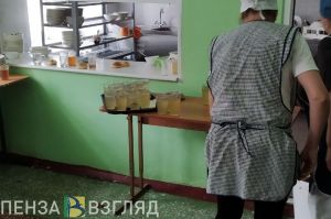 Лишь в шести школах Пензы завтраки и обеды готовят сотрудники